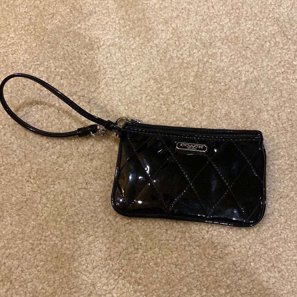 Black patent Coach small wristlet